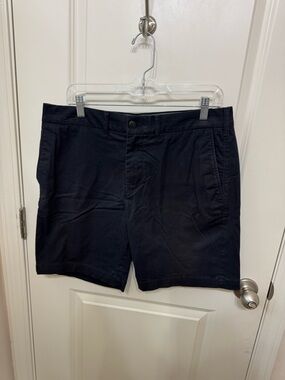 Express Men’s Black Chino Shorts